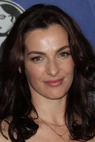 Ayelet Zurer