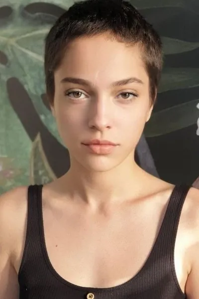 Claudia Coulter