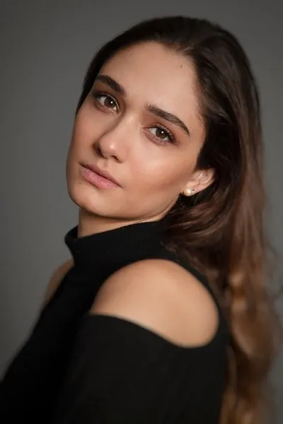 Veronica Long
