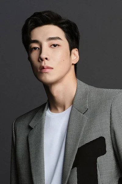 Luo Yunxi