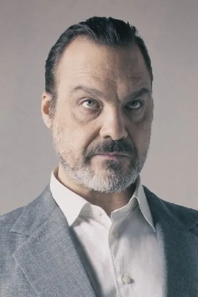 Manos Gavras