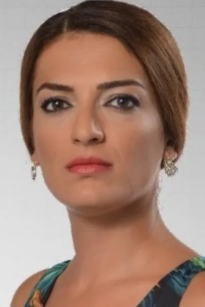 Hale Akinli