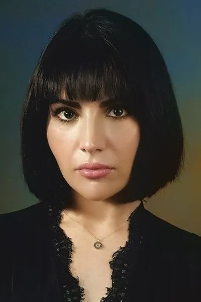 Bahar Suer