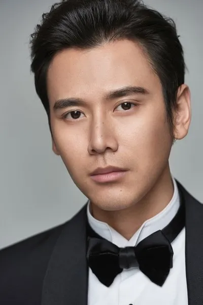 Kaicheng Yang