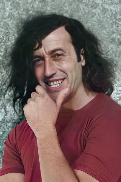 Johannes Bah Kuhnke