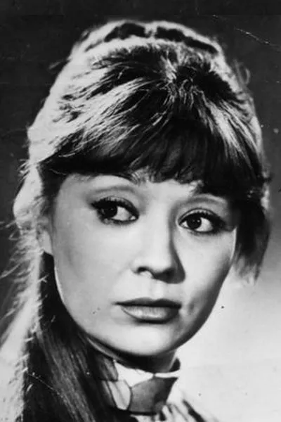 Larisa Kadochnikova