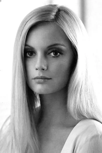 Laraine Stephens