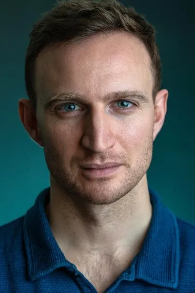 Tom'ya Bowden