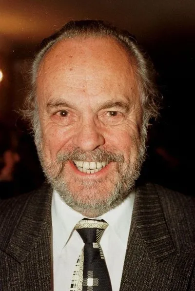 Ivor Dean