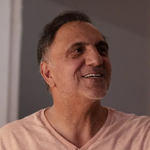 حسن فتحی