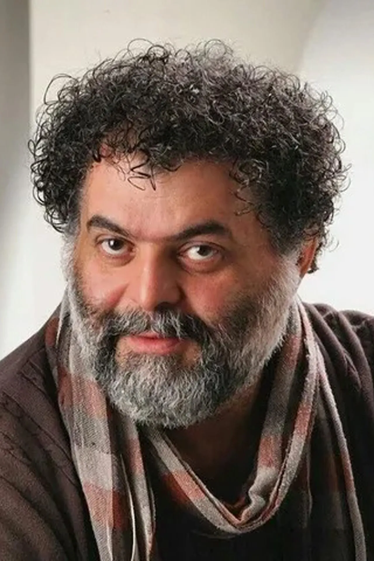 فرهاد بشارتی
